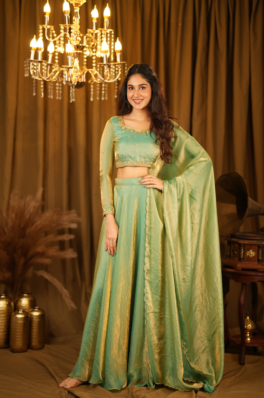 Suja Collection
Premium Designer 3 in 1 Outfit